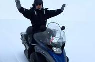 摩托穿越朗格冰原