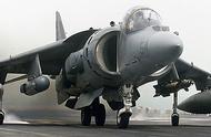 AV-8猎鹰II式攻击机