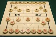 象棋棋盘中间写有“楚河汉界”，其有什么来历，位置在哪里？