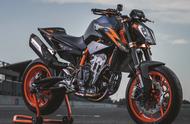 弯道战神，2022款KTM 890 DUKE R