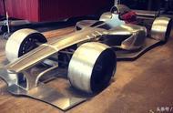 打造蝙蝠车后并不满足！澳大利亚车友动手打造V12引擎的F1赛车！