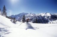 和平精英再升级，无人机搭配滑雪板，极寒模式冷风袭来