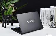 黑武士？黑武侍！VAIO 侍 14 Ultra 太能打了