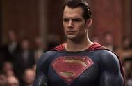 都说《正义联盟》的超人很强，他强在哪里？这些细节告诉你