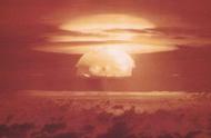 核模拟中全世界展开核武攻击，一夜伤亡达两亿，人类只能钻进地洞