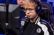 TI9小组赛：Fade无解肥Lina融化对手 VG 2-0轻取Na'Vi