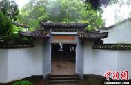 航拍“千年书院”江西白鹿洞书院：林木茂密 环境幽静