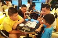 家长、棋手博弈！济宁这场国际跳棋亲子赛有温度更有友情