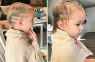 美三岁男孩给妹妹理发邻居出手拯救将其变杰作