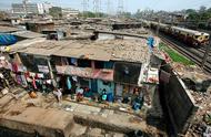 印度最大贫民窟 现首个病例 确诊当天死亡！1440 人用一个没水的厕所，怎么防传染？