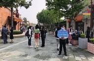 上海迪士尼乐园重启：游客早上6点排队 凭预约码入园