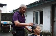 宁波77岁老人照顾患病妻子38年！妻子说：“这辈子，他把我当千金小姐了”