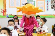 “期末考试别太难！”广州60万小学生返校，小豆丁脸上写满小问号