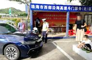 广州一家人买新车自驾去过端午，刚到珠海高速轮胎就出这问题……