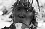 非洲世外桃源——唇盘族