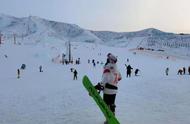 元旦，阿勒泰掀起“滑雪热”