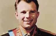 苏联载人航天屡次失败，加加林被迫冒死升空，成就世界第一太空人