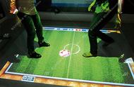 地面互动投影的应用，地面足球你一定没玩过！智立方