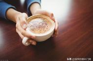 猜一猜：香港特色美食“丝袜奶茶”得名源于什么？蚂蚁庄园答案