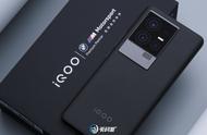 3799元起，iQOO 11评测：屏幕最顶的游戏手机终结者