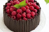 意式蛋白奶油霜的应用——红树莓(覆盆子)蛋糕(不添加色素)