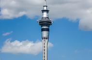 新西兰天空塔的历史背景，文化意义，及对旅游业的影响
