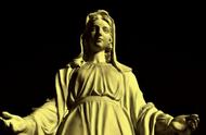 7万人共同目睹“圣母显现”，究竟是集体幻觉，还是神迹降临？