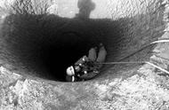 1996年湖南工人在古井中挖出汉末竹简，揭露关羽惨死麦城并非大意
